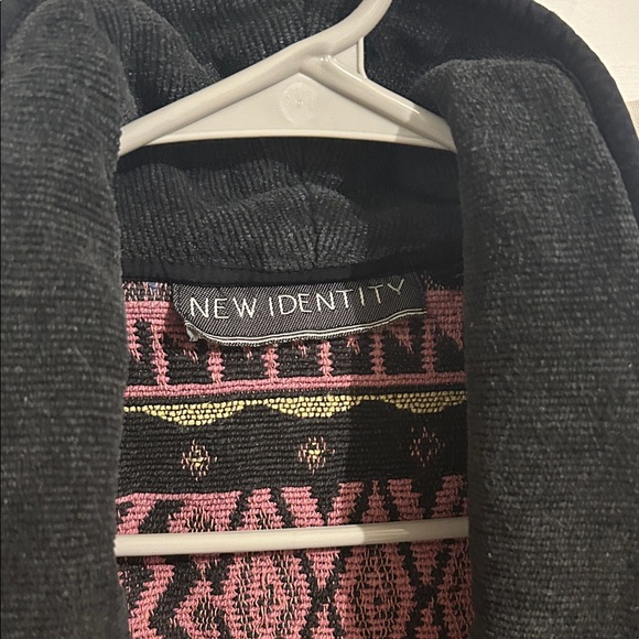 Patterned Multicolor Jacket - Picture 2 of 6